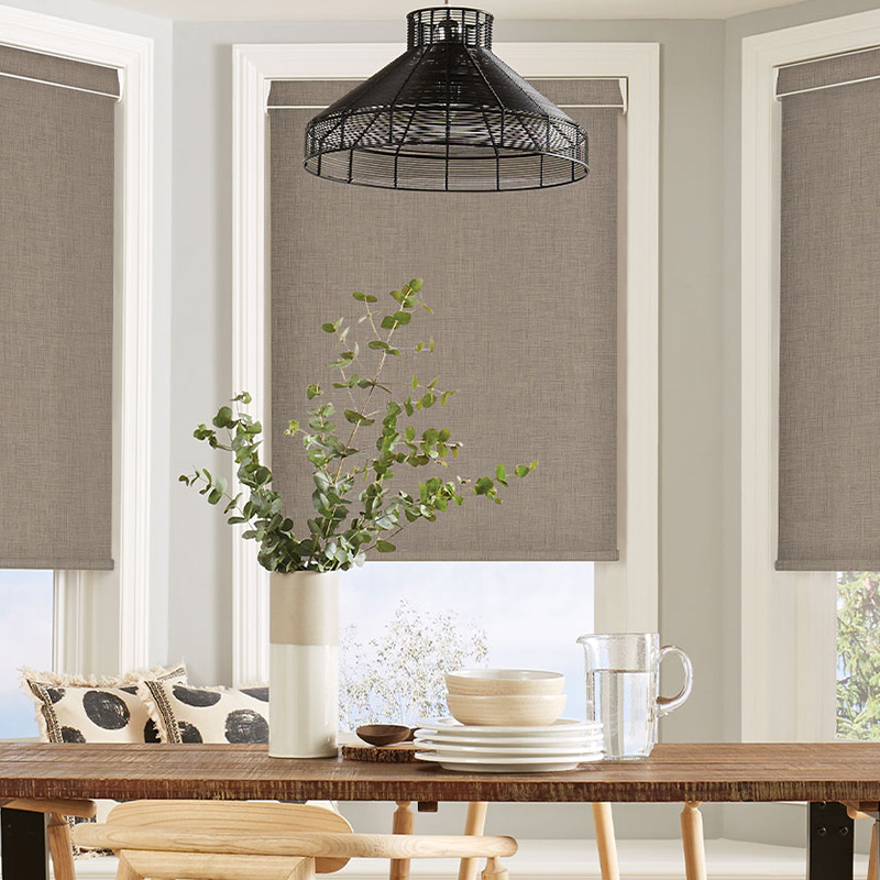 Roller Blinds  Sleek and versatile, our roller blinds effortlessly meet various practical and design needs.
LEARN MORE